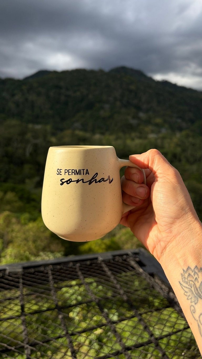 Lobo Freki - Novíssimo Refúgio romântico com vista para a Se